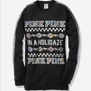 New in online package pink Christmas bling shirt😍